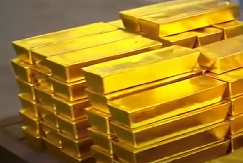 Gold or Bitcoin - gold bars